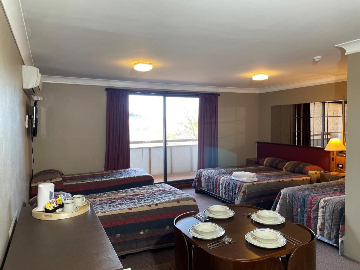 Southern Cross Motor Inn Berridale Dış mekan fotoğraf